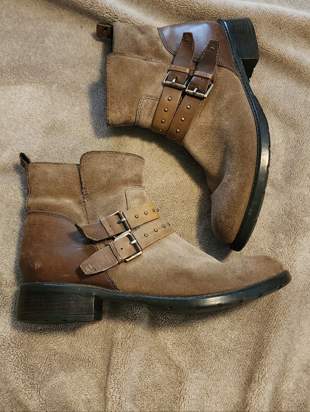 Clarks Swansea Grove Women’s 10 Brown Suede Studded Ankle Boots USA‑Made